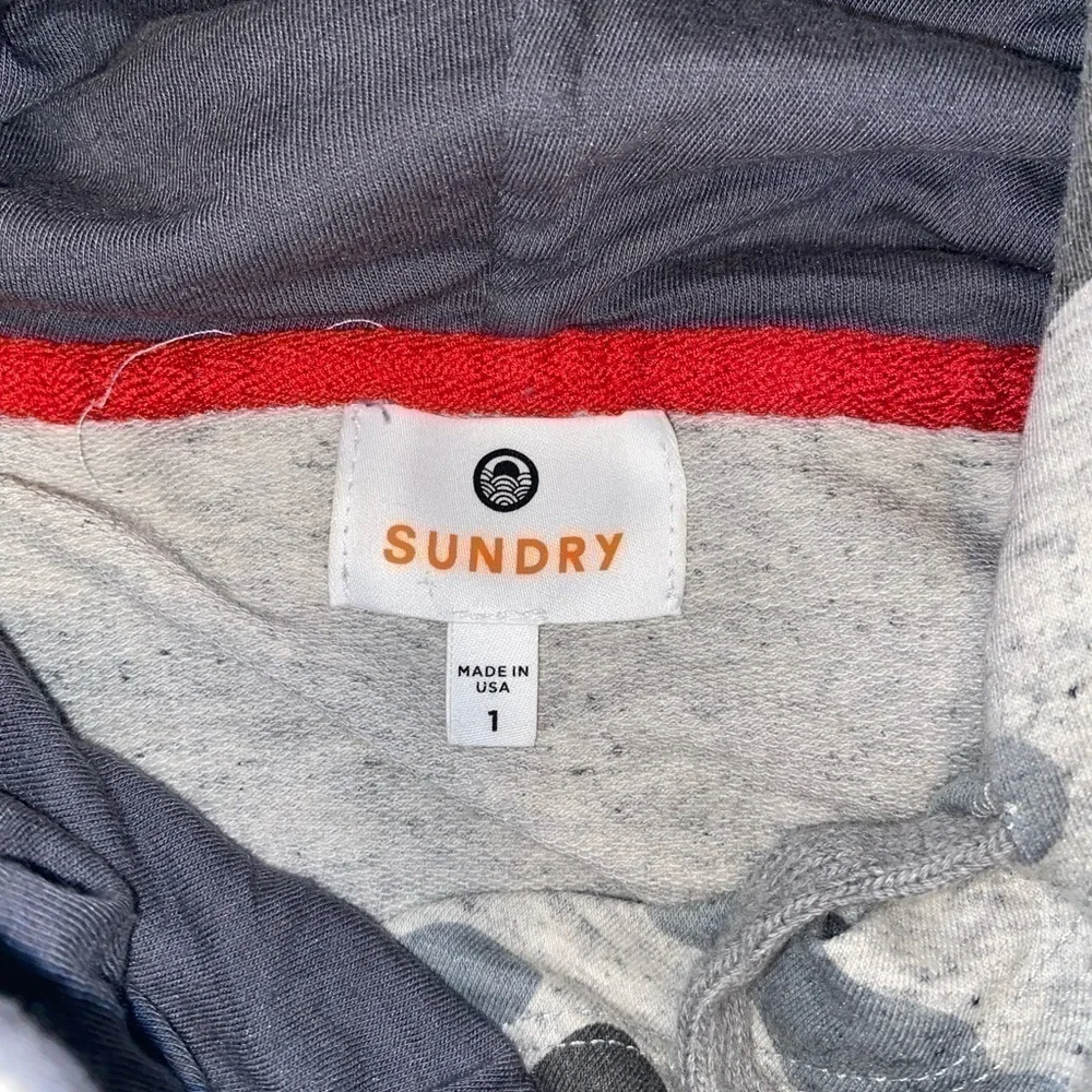 Sundry French terry camo hoodie SIZE 1 (S)